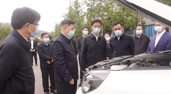 云南省委副书记、省长王予波带队到 yl6776永利集团动力开展调研